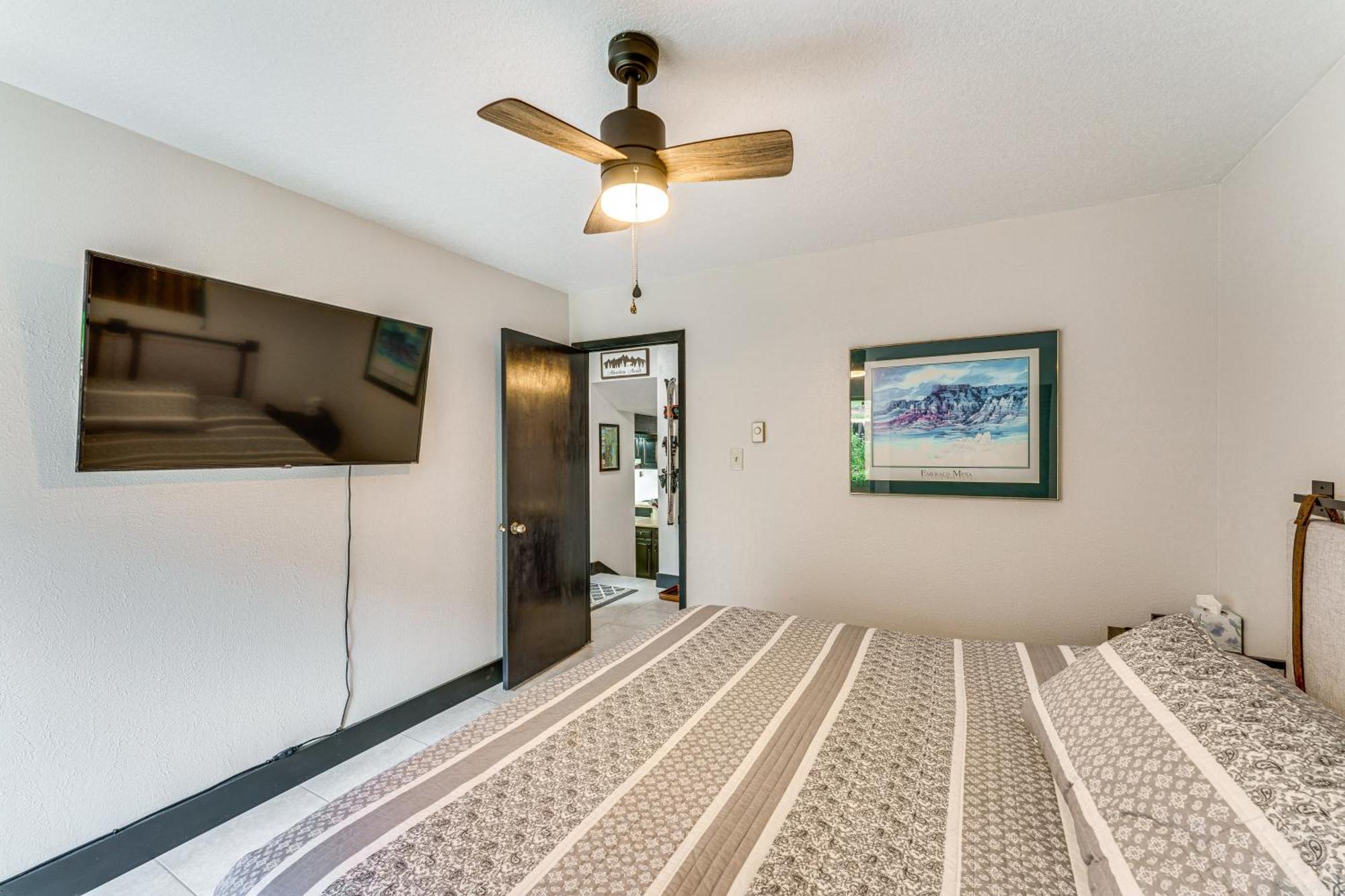 Angel Fire Mountain Condo Steps To Ski Resort! Luaran gambar