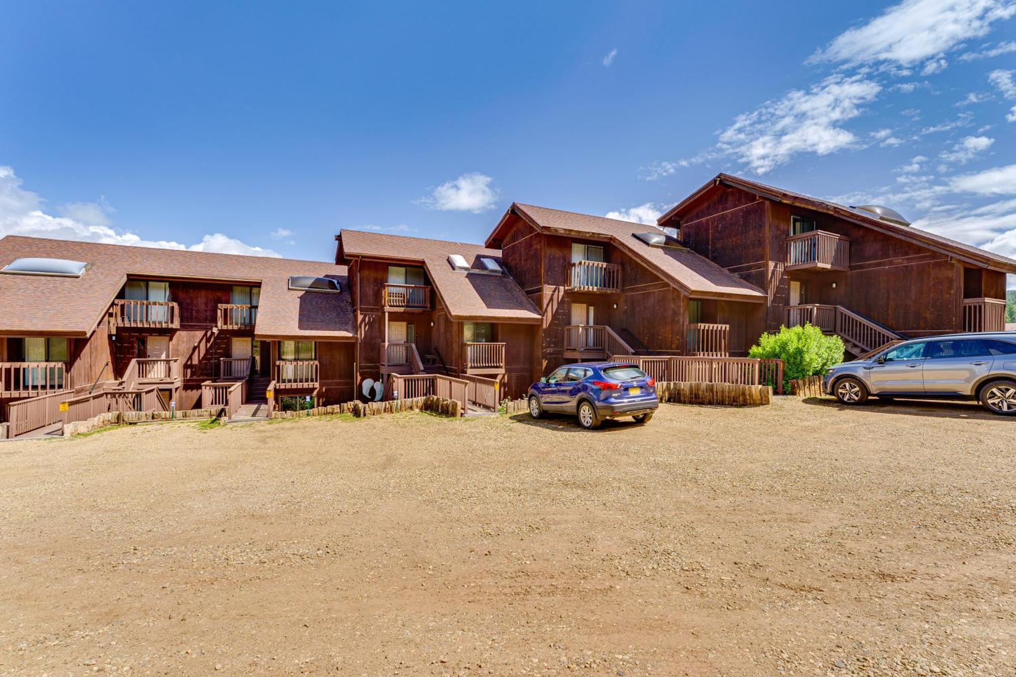 Angel Fire Mountain Condo Steps To Ski Resort! Luaran gambar