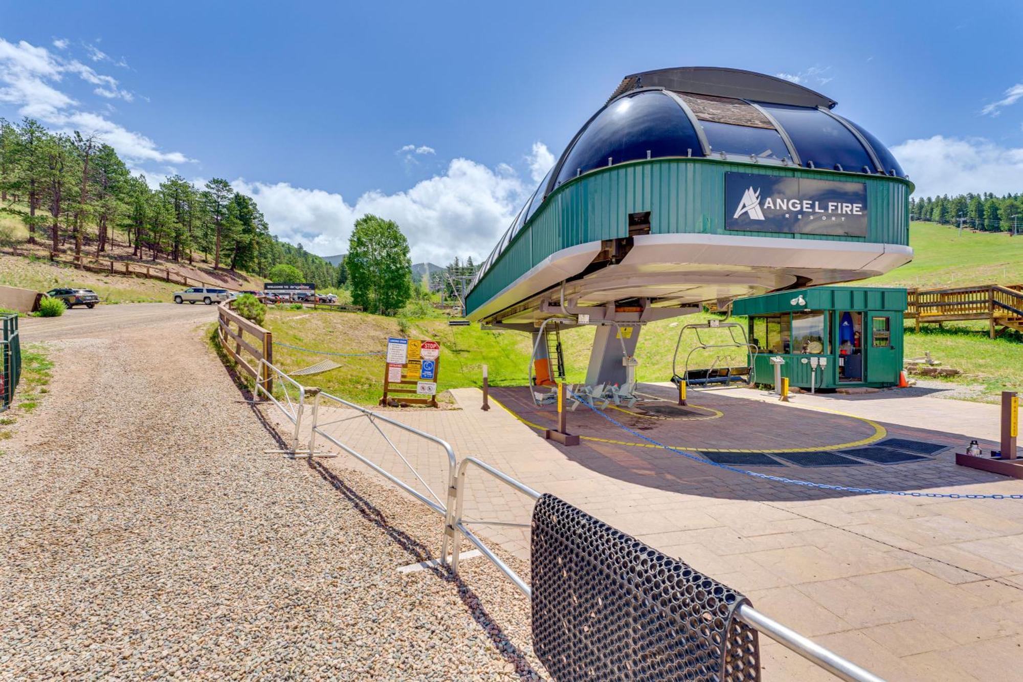 Angel Fire Mountain Condo Steps To Ski Resort! Luaran gambar